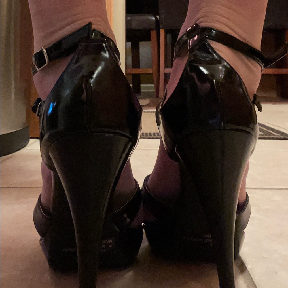 NWOT Charlotte Russe Dress Heels - Picture 10 of 15